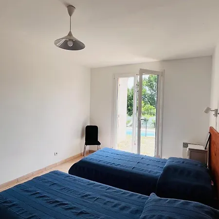 Avec Piscine 3 Et 3 Salles De Bains à Gréoux-les-bains Gréoux-les-Bains